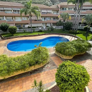 Apartment Neue Terrassenwohnung Mit Pool, Puerto de la Cruz (Tenerife)